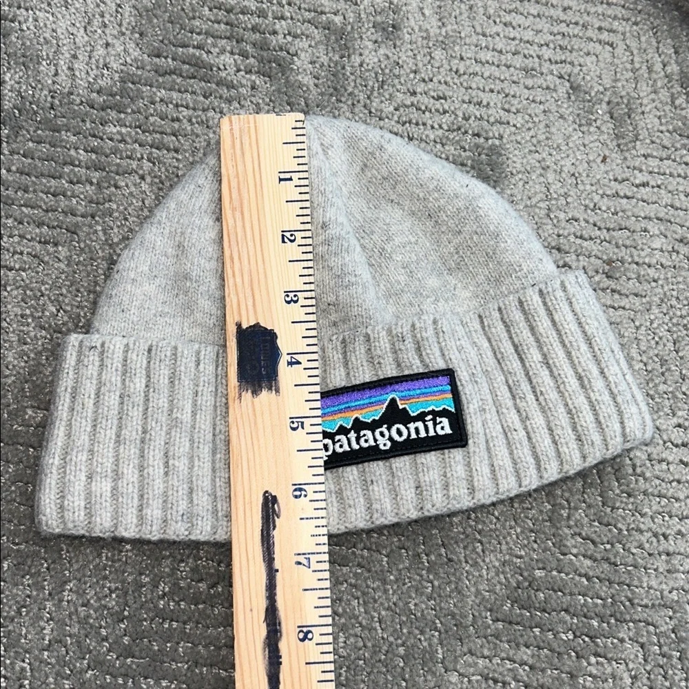 Patagonia Brodeo Beanie Gray  Logo Wool Blend Outdoors